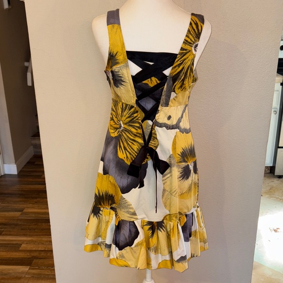 Leifsdottir Bellis brushstroke Yellow and Black Floral Dress - Picture 3 of 16